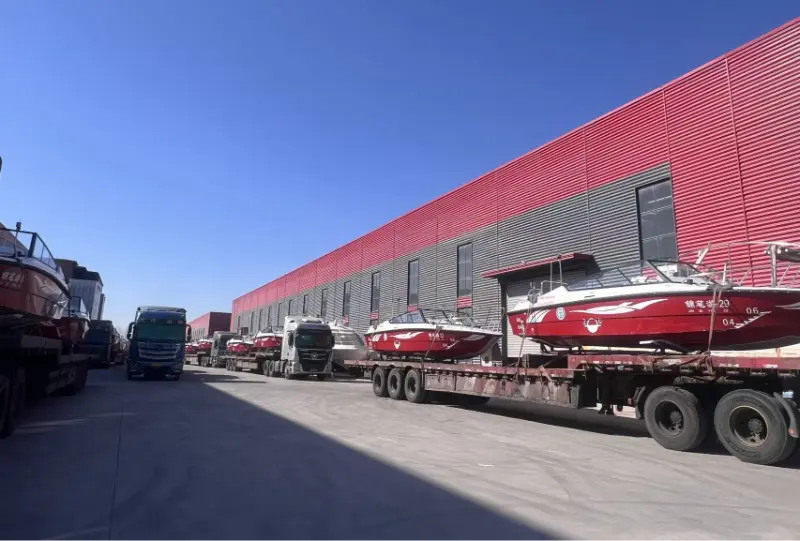 Яхти Lawada® поставили 20 комплектів швидкісних катерів на замовлення