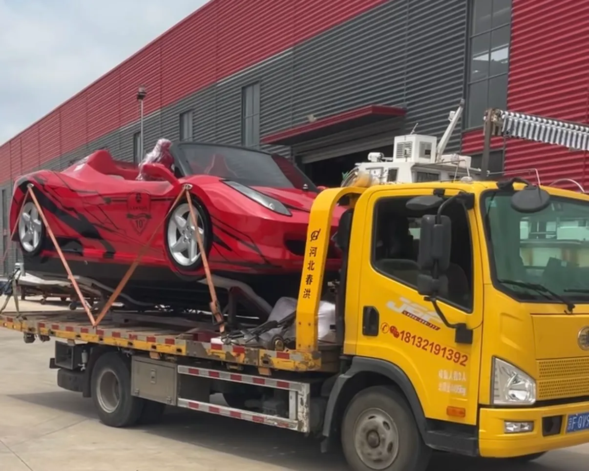 LAWADA® Спеціальний автомобіль для водних видів спорту зі скловолокна завершено та доставлено
